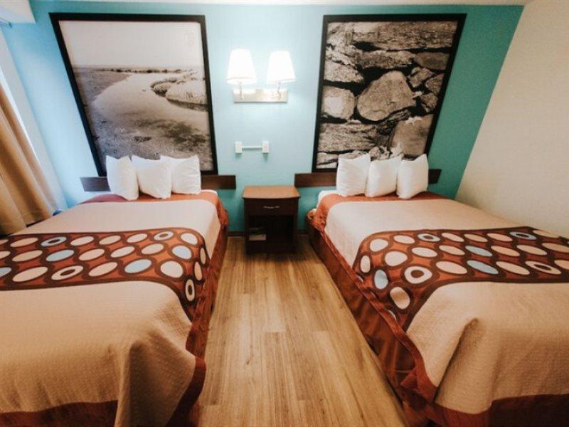 Motel Super 8 By Wyndham Danbury Extérieur photo
